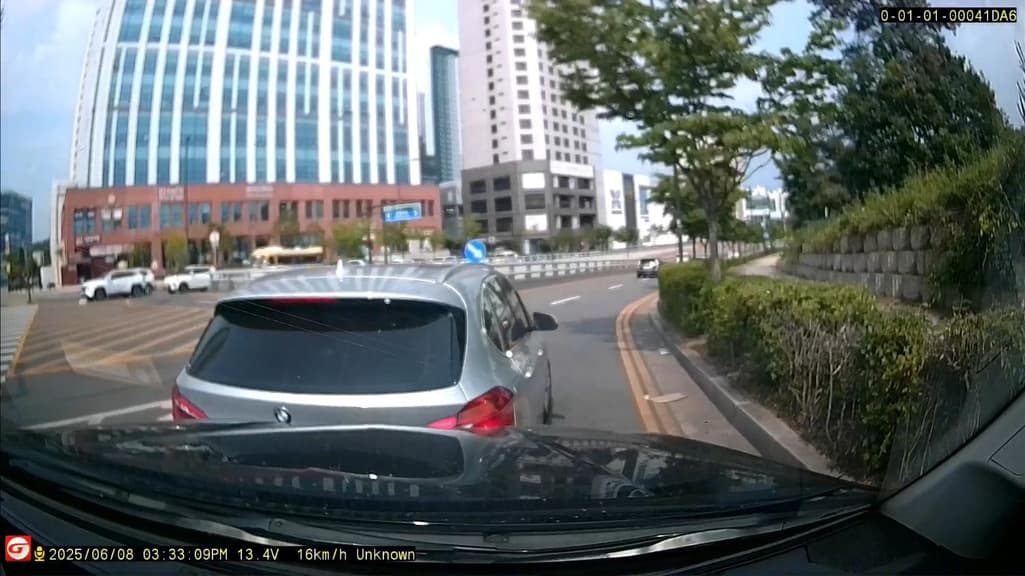 3번 째 사진